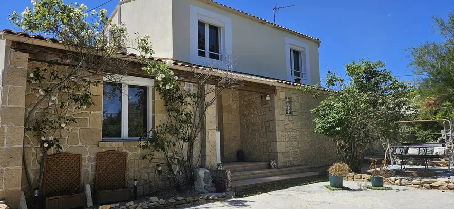 Forcalqueiret - Maison 215 m² avec piscine