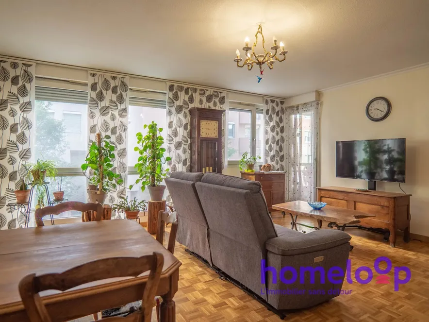 EN EXCLUSIVITE à LYON 3 - Etienne Richerand ! T4 traversant - 80 m² -  Balcon, parking et cave