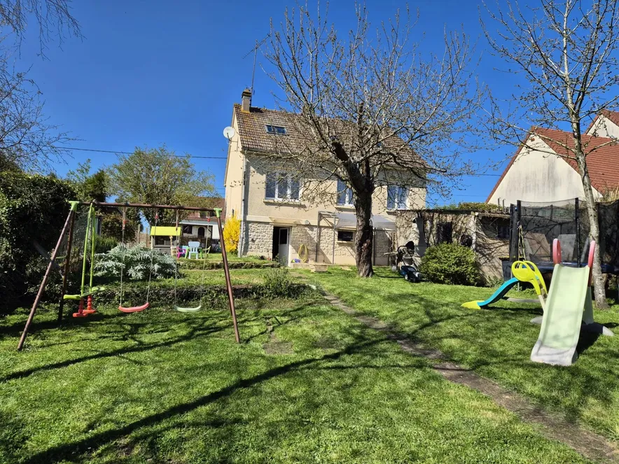 Maison 138m², 6p, 5 chambres à Ecrosnes