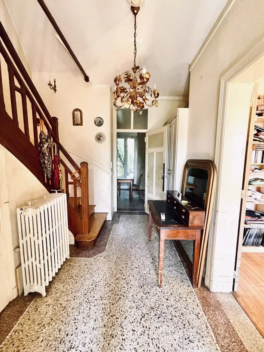 Maison de Ville de 160m2, 3 chambres, jardin, garage