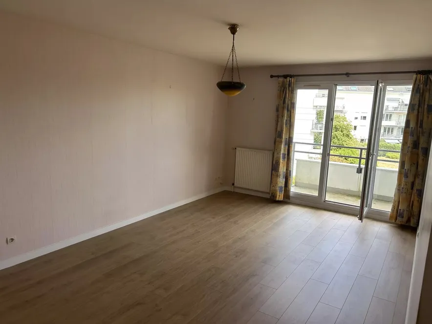 🏡 Appartement T3 avec balcon et parking – Nantes Beaulieu