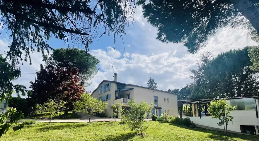 Maison familiale à la campagne à Auch.