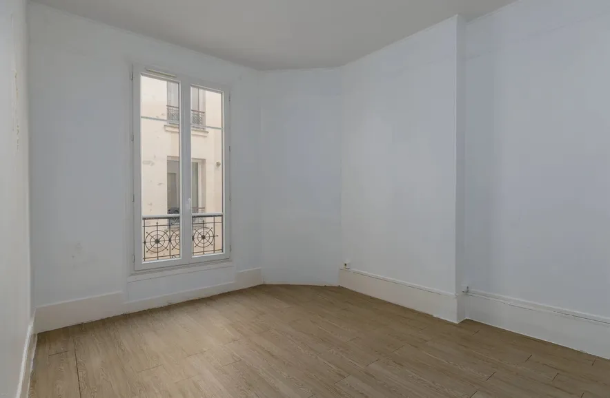 Appartement 2 pièces avec travaux Paris XX ème