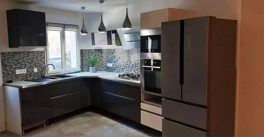 CABASSE – Cœur du Var : Charmante maison de village ENTIEREMENT RENOVEE  AVEC GOUT