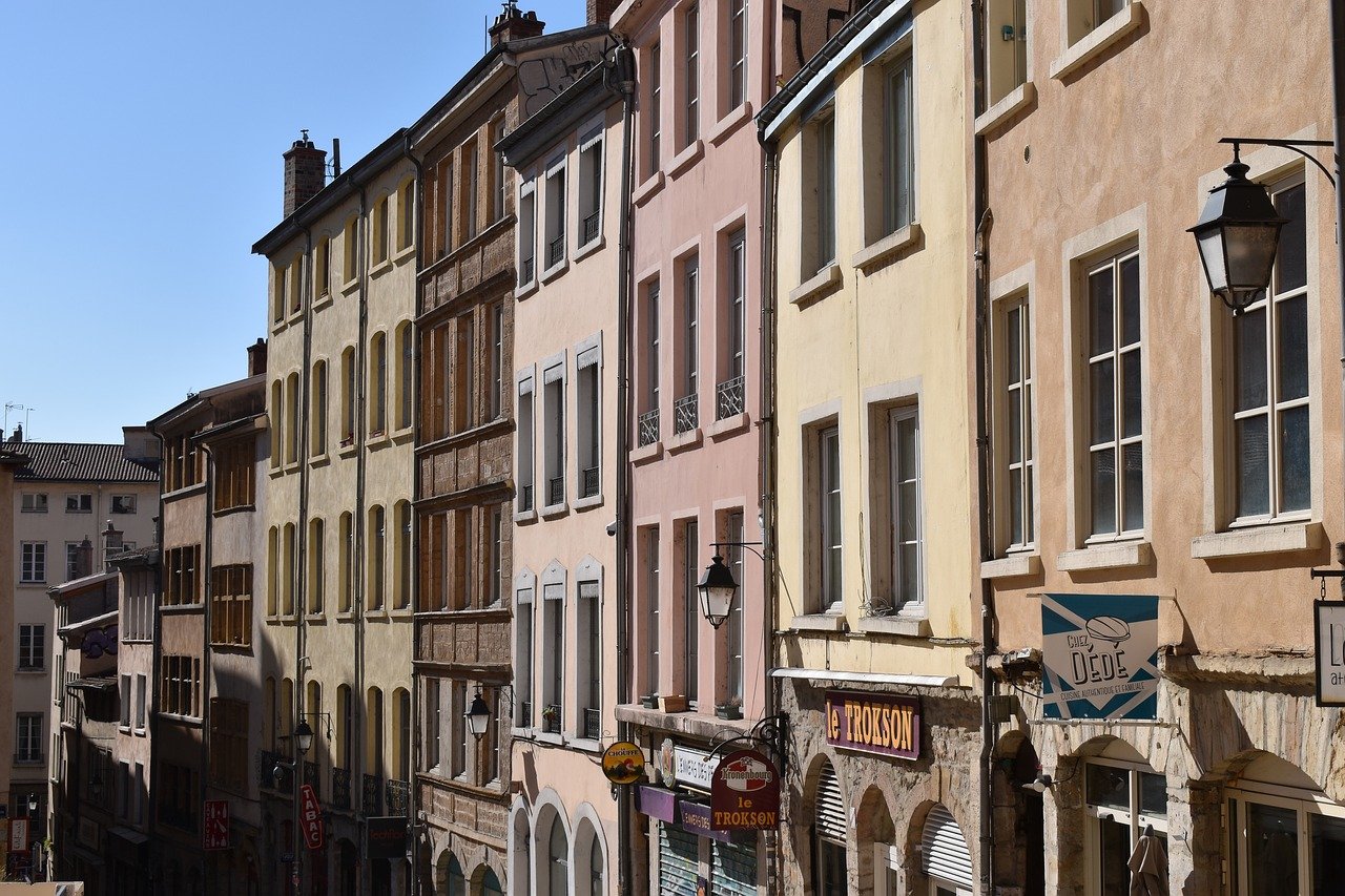Habiter dans les pentes de la Croix-Rousse à Lyon : 5 atouts d’un quartier typique
