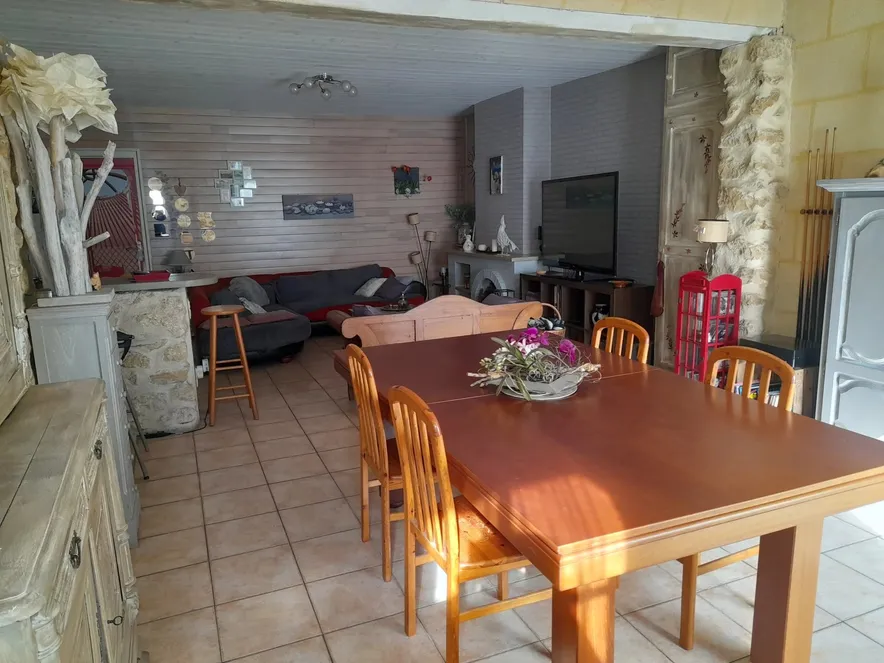 Maison 105m² sur une parcelle de 475m², jardin, piscine et garage